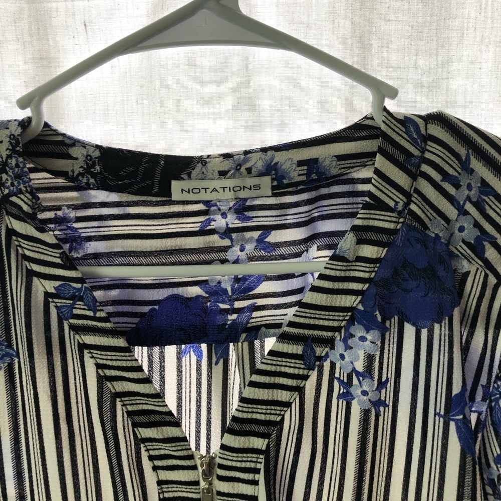 Blouse - Picture 6 of 6